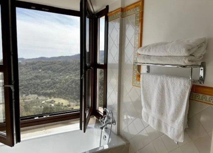 Resale - House - Townhouse - Benahavís - Benahavís Centro