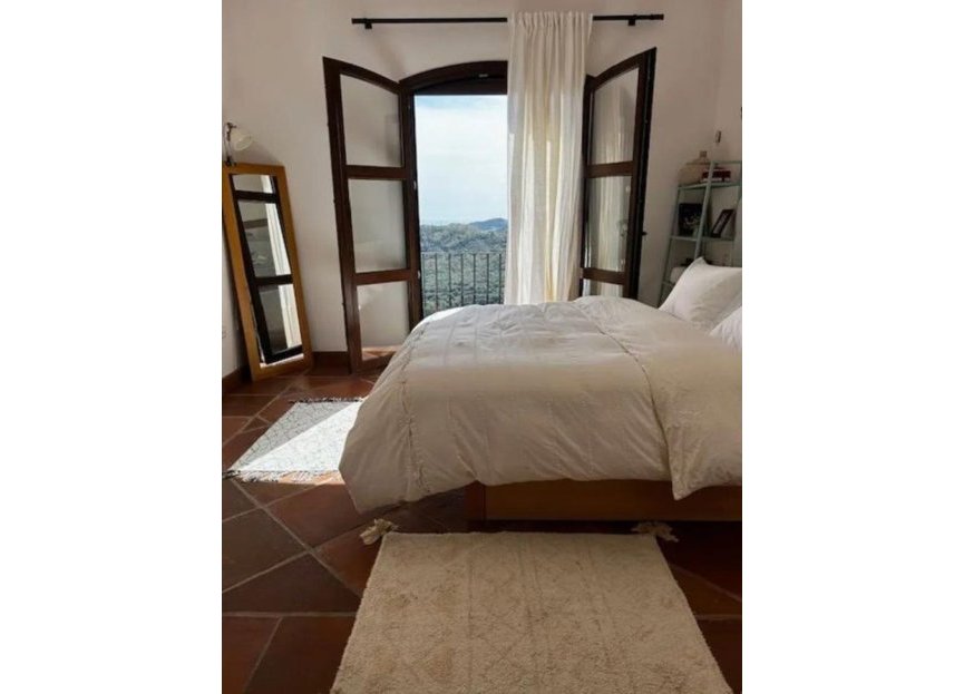 Resale - House - Townhouse - Benahavís - Benahavís Centro