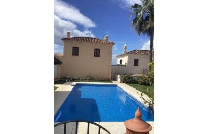 Resale - House - Townhouse - Benahavís - Benahavís Centro