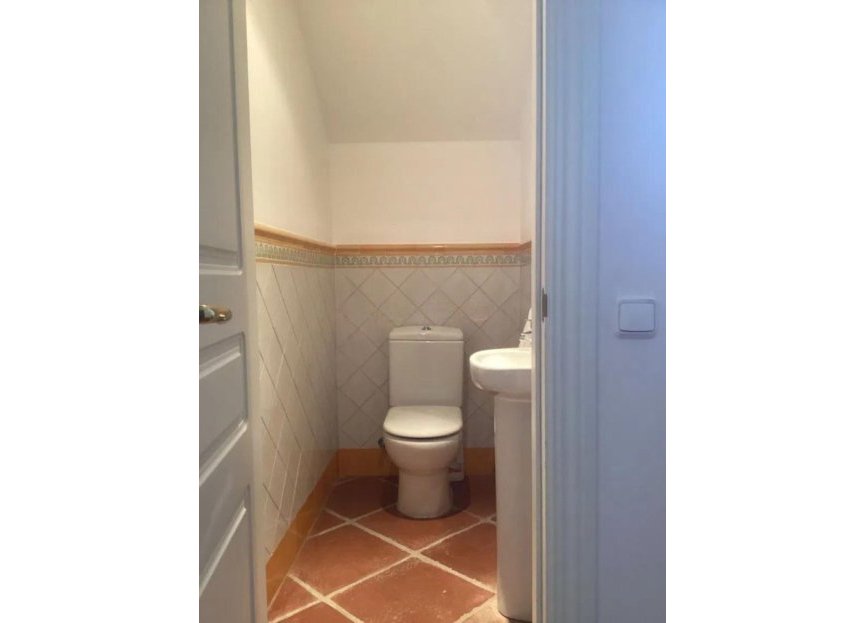 Resale - House - Townhouse - Benahavís - Benahavís Centro