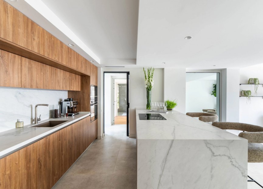 Resale - House - Detached Villa - Marbella - Nueva Andalucia