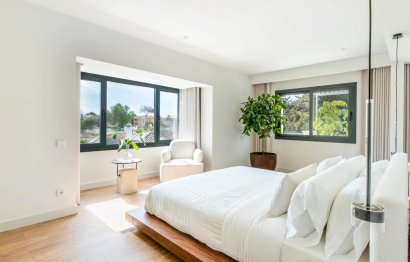 Resale - House - Detached Villa - Marbella - Nueva Andalucia