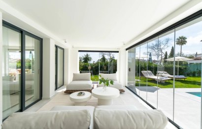 Resale - House - Detached Villa - Marbella - Nueva Andalucia