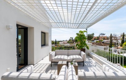 Resale - House - Detached Villa - Marbella - Nueva Andalucia