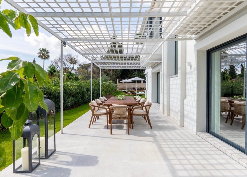 Resale - House - Detached Villa - Marbella - Nueva Andalucia