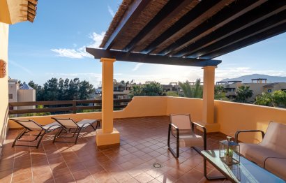 Resale - Apartment - Penthouse - Estepona - Costalita