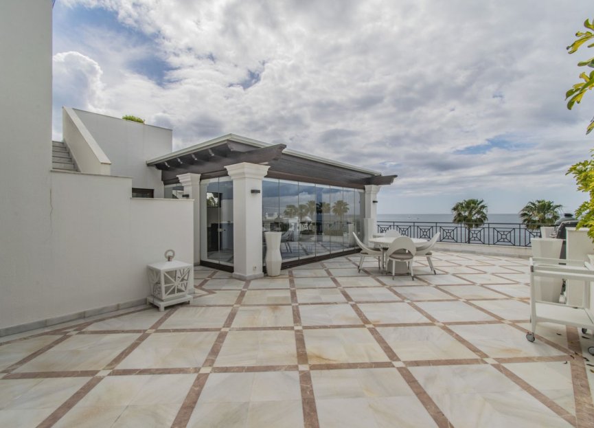 Resale - Apartment - Penthouse - Estepona - Estepona Centro
