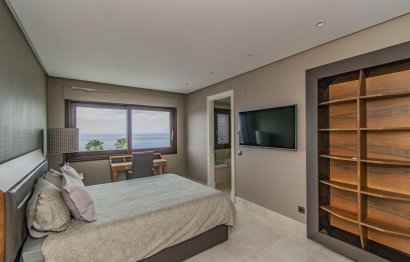 Resale - Apartment - Penthouse - Estepona - Estepona Centro