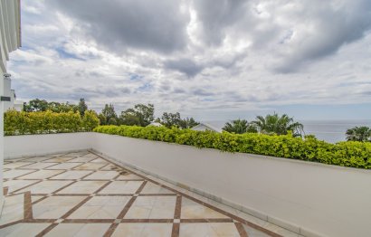 Resale - Apartment - Penthouse - Estepona - Estepona Centro