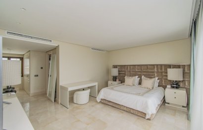 Resale - Apartment - Penthouse - Estepona - Estepona Centro
