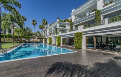 Resale - Apartment - Penthouse - Estepona - Estepona Centro