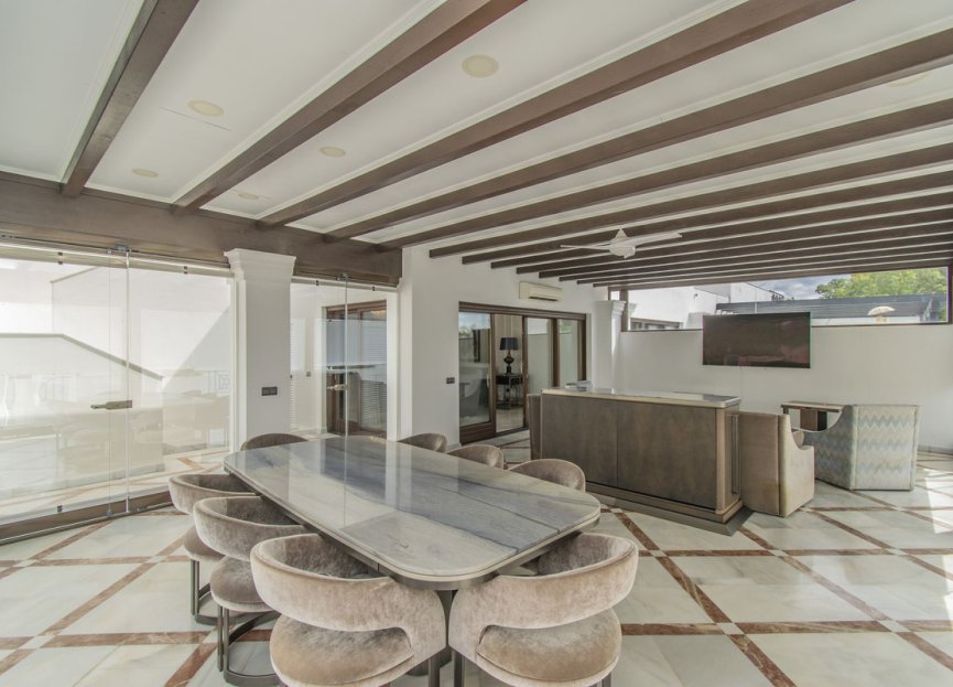 Resale - Apartment - Penthouse - Estepona - Estepona Centro