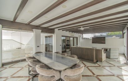 Resale - Apartment - Penthouse - Estepona - Estepona Centro