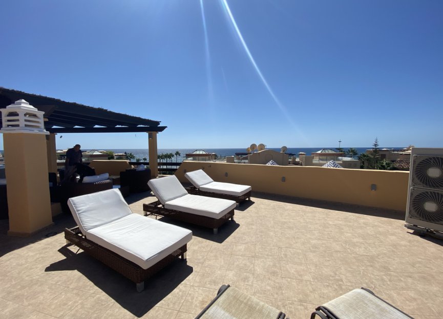 Resale - Apartment - Penthouse - Estepona - Costalita