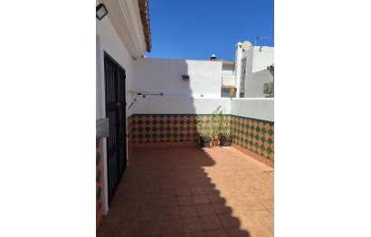 Resale - House - Townhouse - Estepona - Cancelada