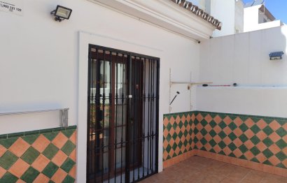 Resale - House - Townhouse - Estepona - Cancelada