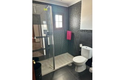 Resale - House - Townhouse - Estepona - Cancelada