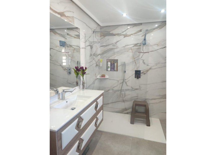 Resale - House - Townhouse - Estepona - Cancelada