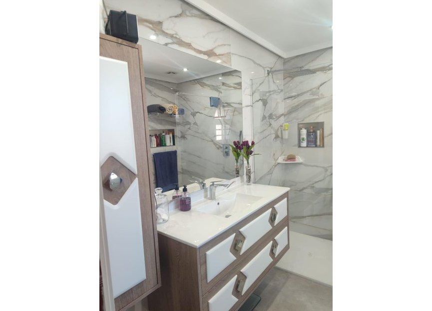 Resale - House - Townhouse - Estepona - Cancelada