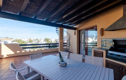 Resale - Apartment - Penthouse - Estepona - Costalita