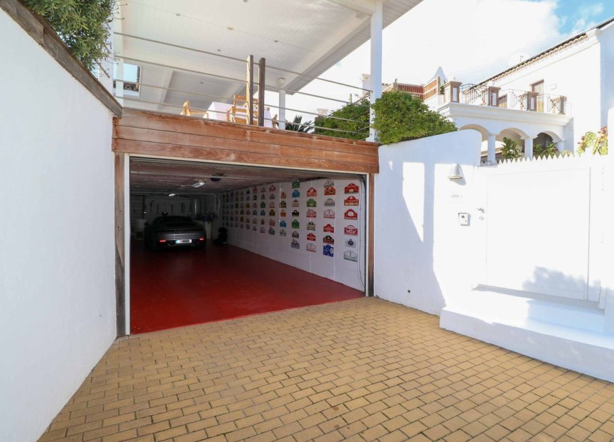 Resale - House - Detached Villa - Benahavís - Benahavís Centro