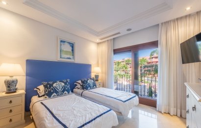 Resale - Apartment - Penthouse - Estepona - New Golden Mile