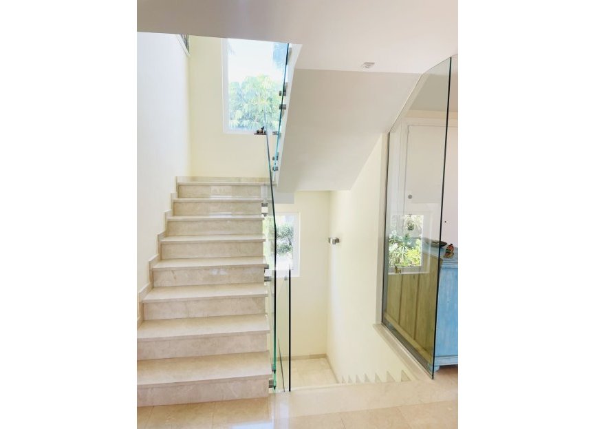 Reventa - House - Detached Villa - Marbella - Nagüeles