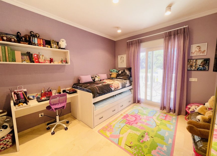 Reventa - House - Detached Villa - Marbella - Nagüeles