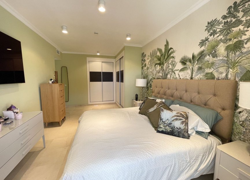 Reventa - House - Detached Villa - Marbella - Nagüeles