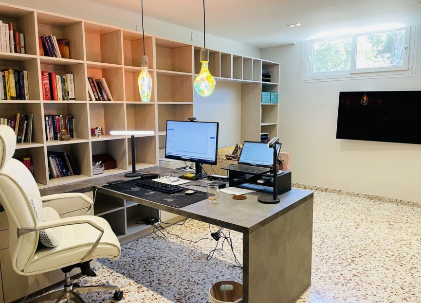 Reventa - House - Detached Villa - Marbella - Nagüeles