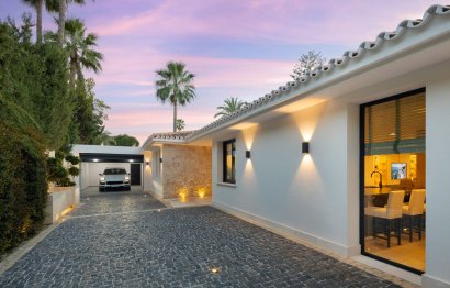 Resale - House - Detached Villa - Marbella - Nueva Andalucia