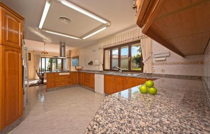 Resale - House - Detached Villa - Benalmádena - La Capellania