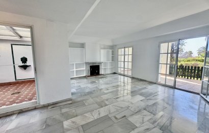 Reventa - House - Townhouse - Estepona - Estepona Centro