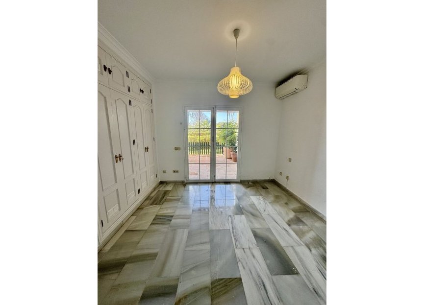 Reventa - House - Townhouse - Estepona - Estepona Centro