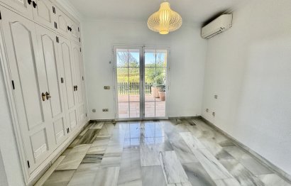 Reventa - House - Townhouse - Estepona - Estepona Centro