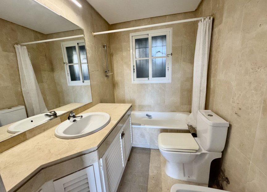 Reventa - House - Townhouse - Estepona - Estepona Centro