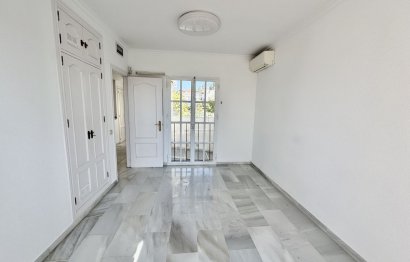 Reventa - House - Townhouse - Estepona - Estepona Centro