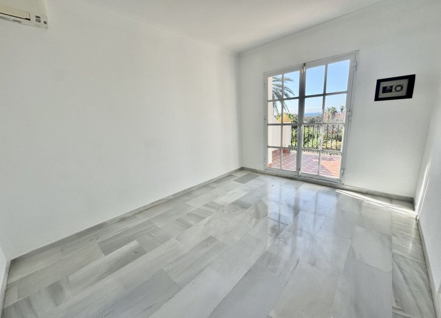 Reventa - House - Townhouse - Estepona - Estepona Centro