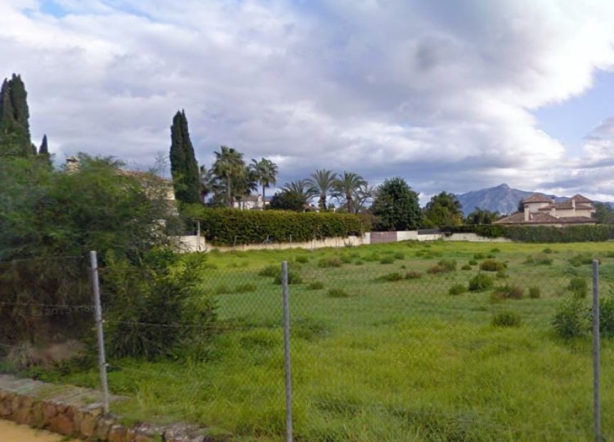 Resale - Plot - Residential Plot - Marbella - Guadalmina Baja