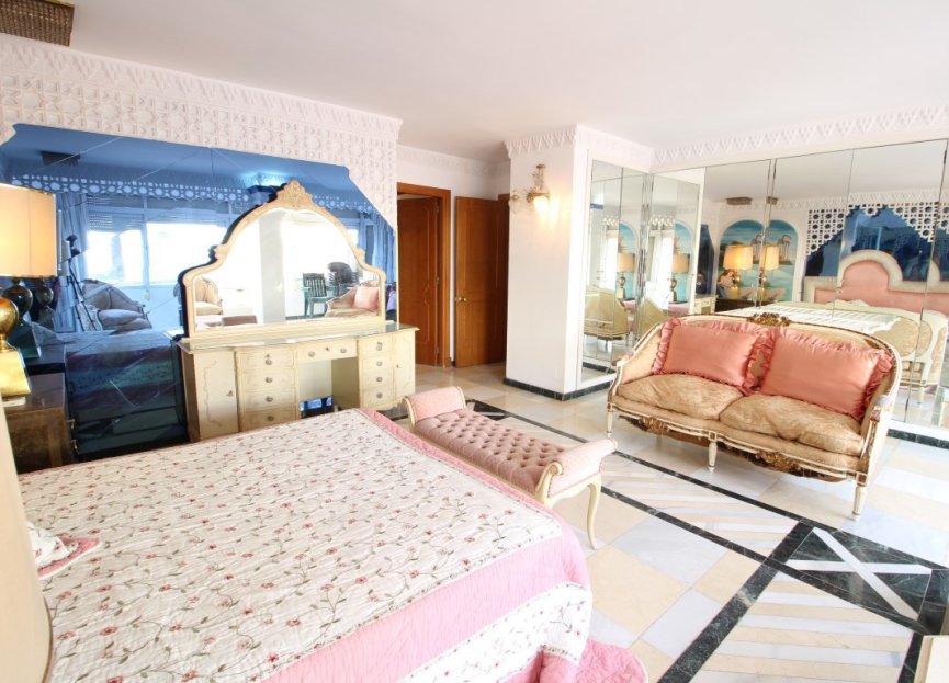 Resale - Apartment - Middle Floor Apartment - Marbella - Marbella Centro