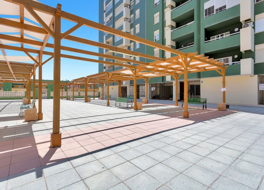 Resale - Apartment - Middle Floor Apartment - Fuengirola - Los Boliches