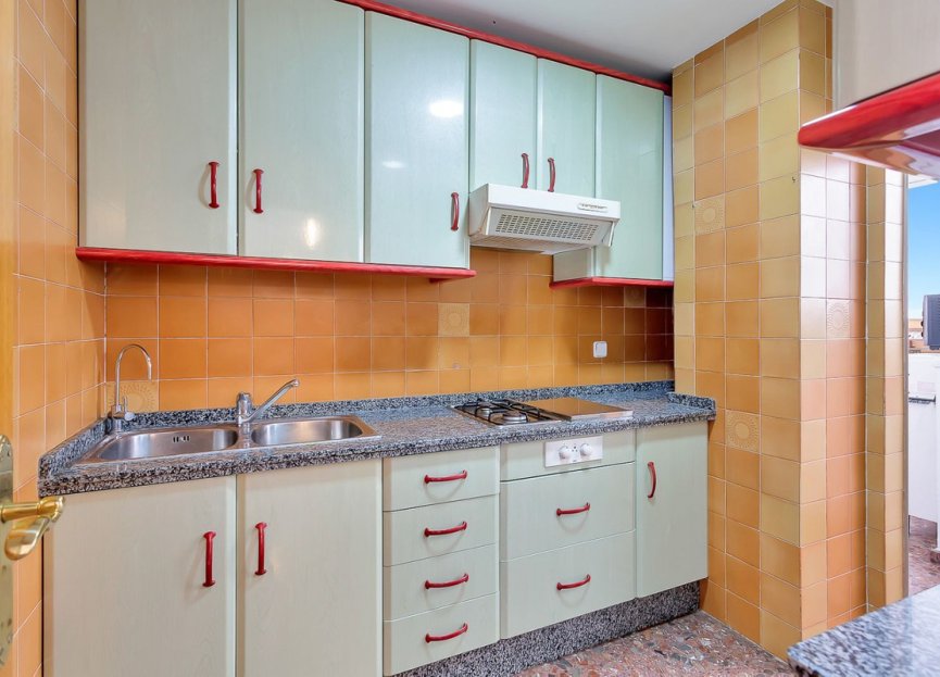 Resale - Apartment - Middle Floor Apartment - Fuengirola - Los Boliches
