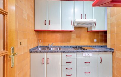 Resale - Apartment - Middle Floor Apartment - Fuengirola - Los Boliches