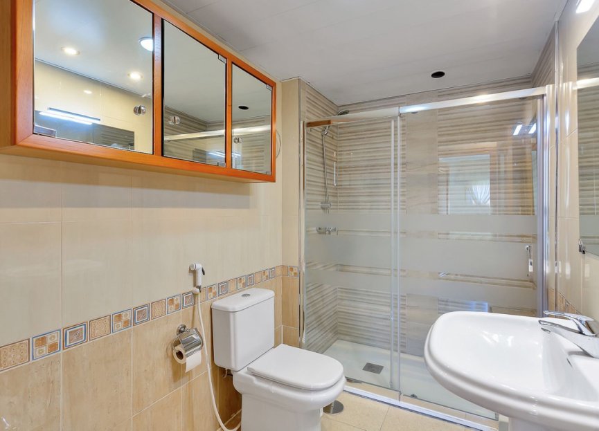 Resale - Apartment - Middle Floor Apartment - Fuengirola - Los Boliches