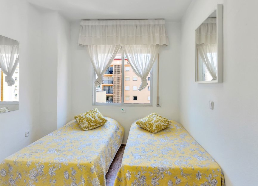 Resale - Apartment - Middle Floor Apartment - Fuengirola - Los Boliches