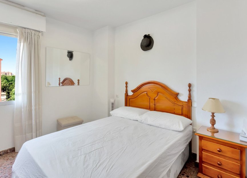 Resale - Apartment - Middle Floor Apartment - Fuengirola - Los Boliches