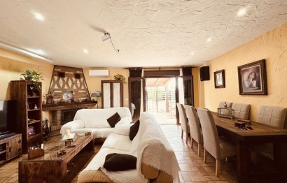 Resale - House - Townhouse - Casares - Casares Playa