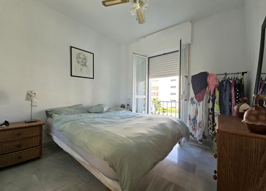 Resale - House - Semi-Detached House - Estepona - Atalaya