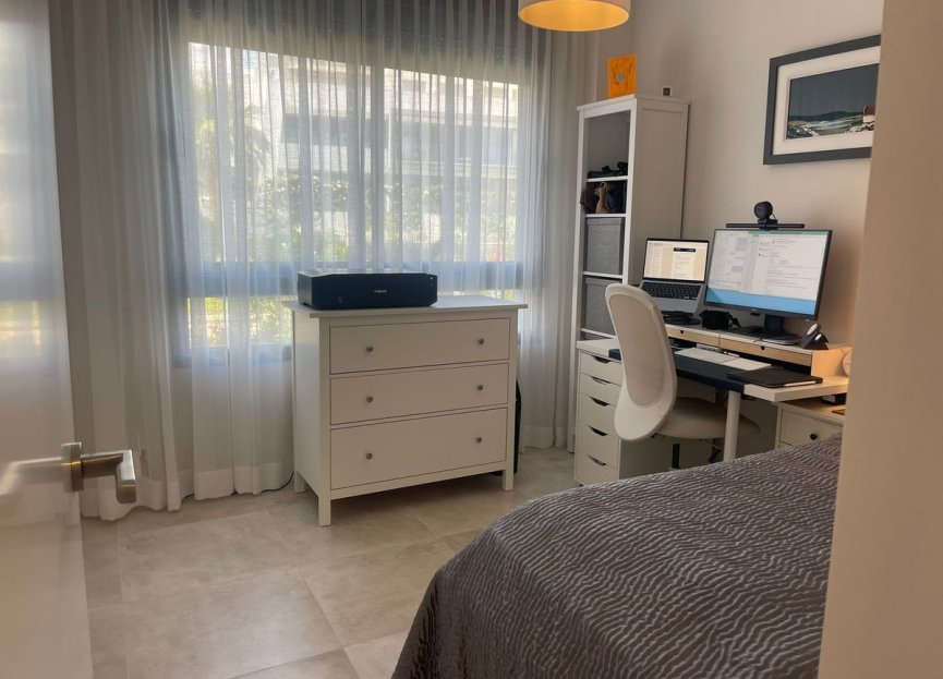 Reventa - Ground floor apartment - Estepona - Estepona Centro