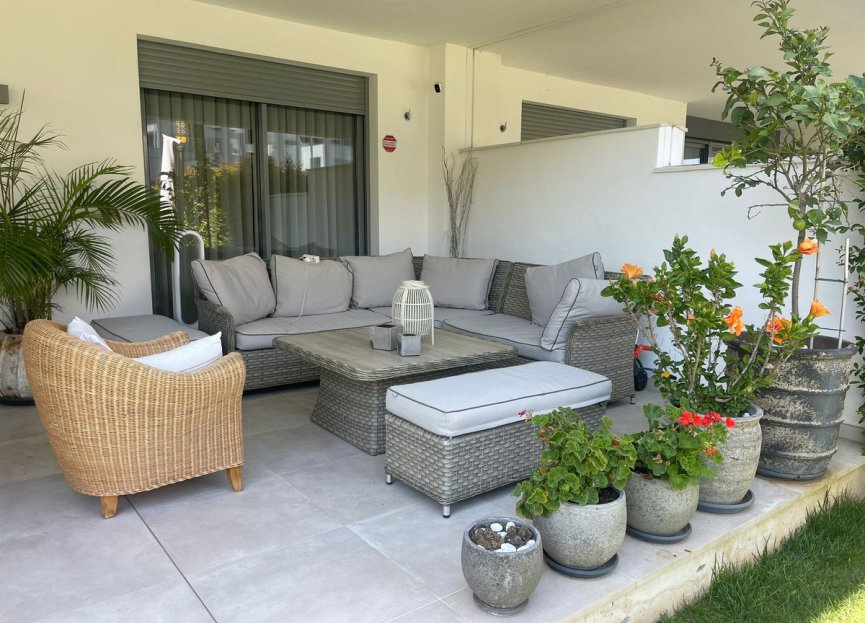 Reventa - Ground floor apartment - Estepona - Estepona Centro